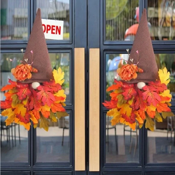 Autumn Maple Leaves Wreath For Front Door/Back Door Decoration - Picture 4 of 6